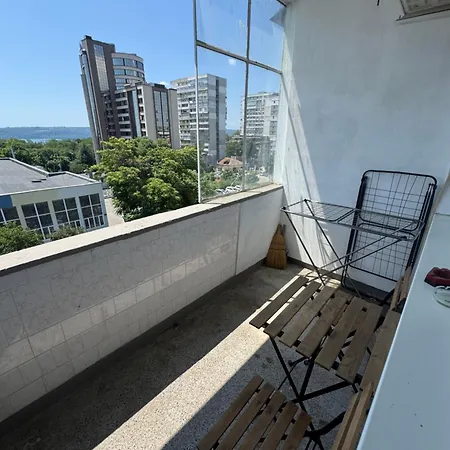 Blue Horizon * וארנה